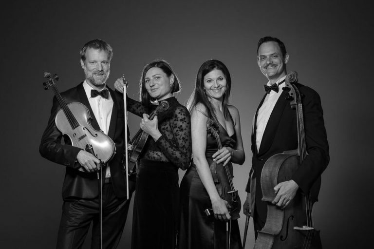 Hollywood Film Music Quartet - članovi
