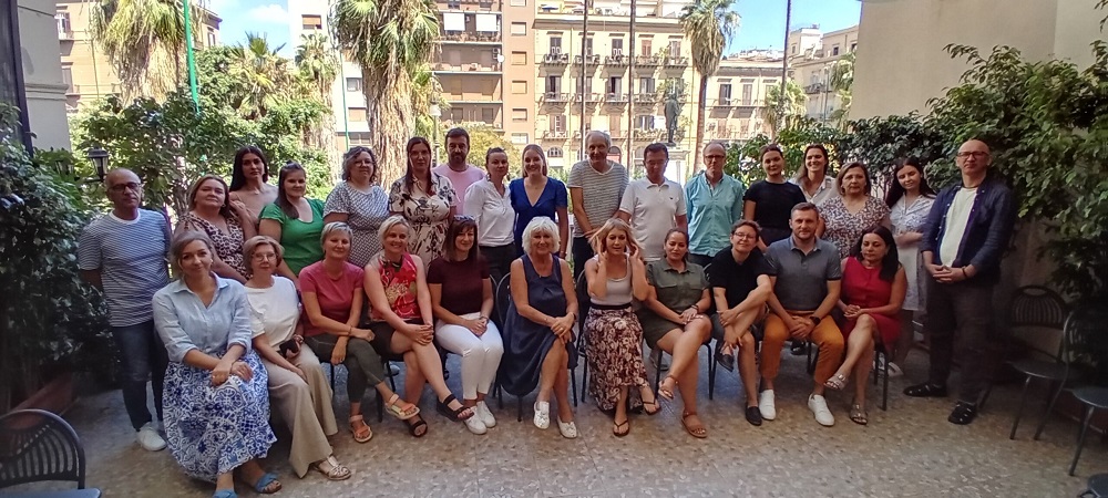 Problem solving, decision making - Akreditacija